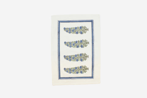 Set of Table mats and Napkins White with Blue Motif